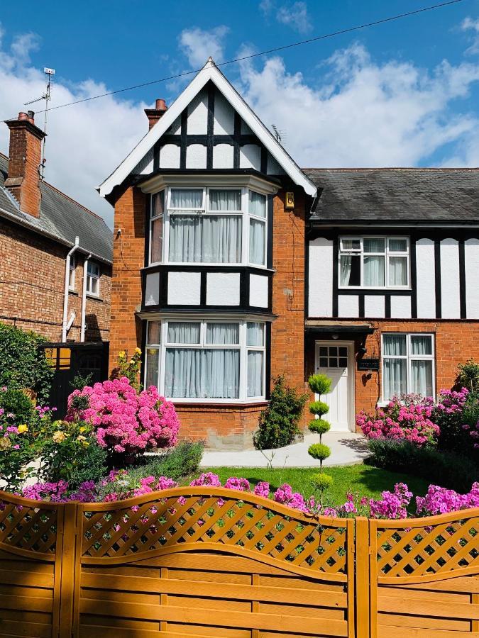 Hereward Guest House Уисбийч Екстериор снимка